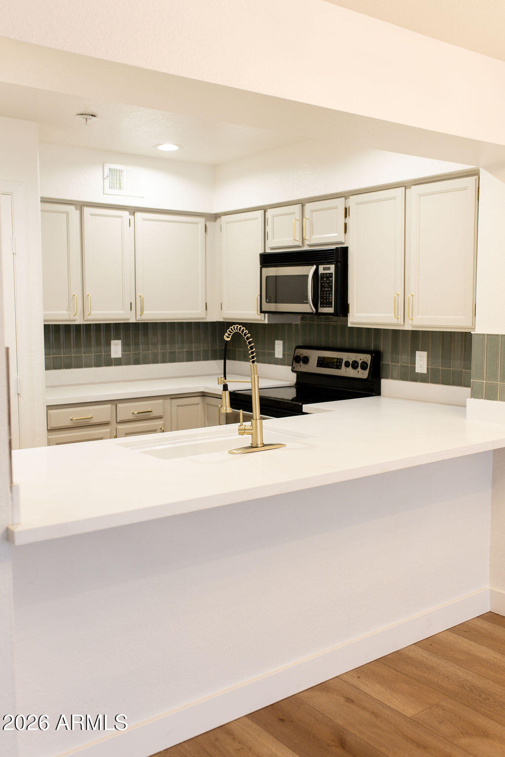 SCOTTSDALE BAY CLUB - Residential