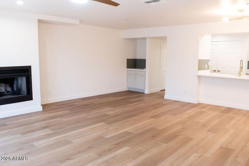 SCOTTSDALE BAY CLUB - Residential