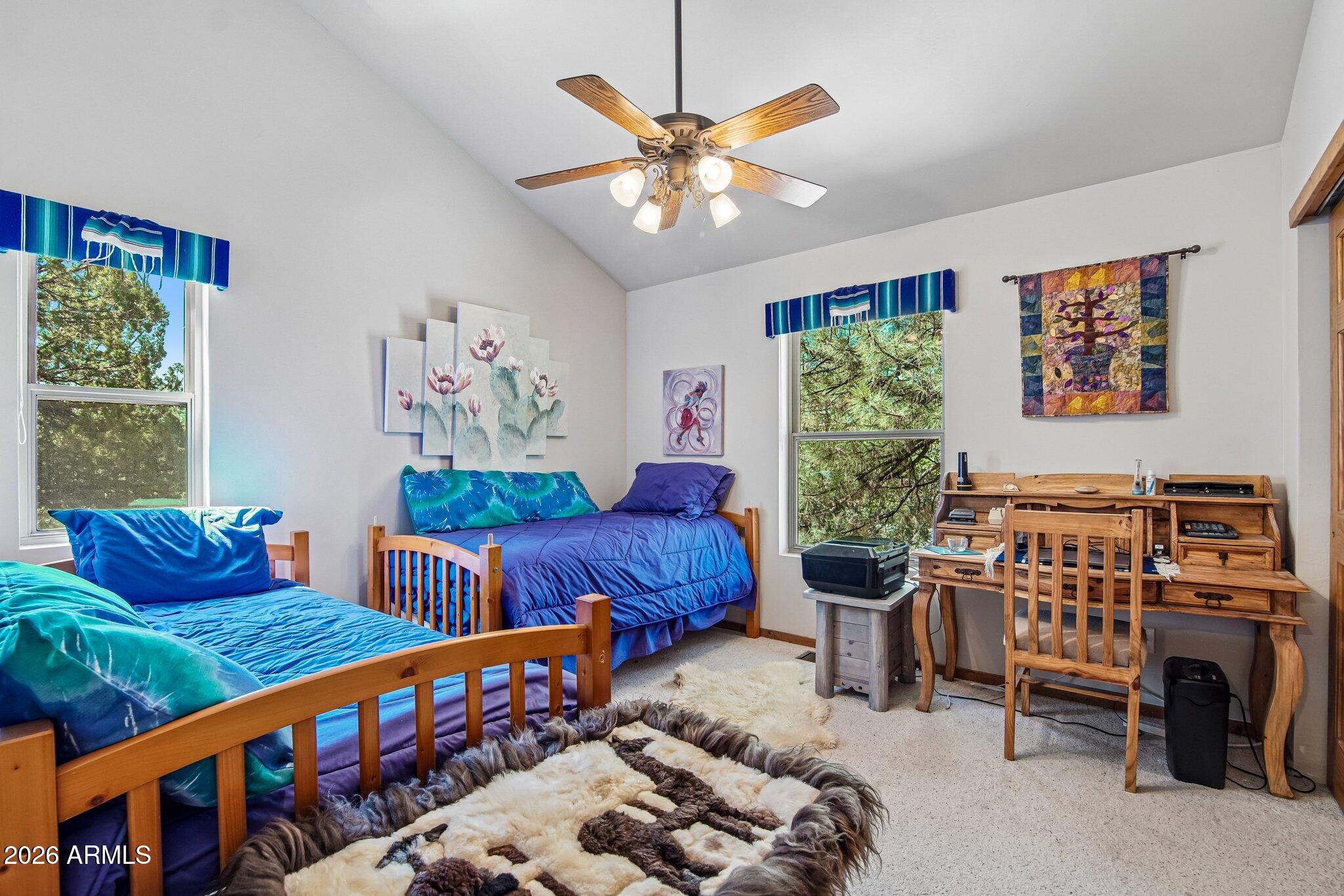 PORTAL PINE CREEK CANYON 4 - Residential