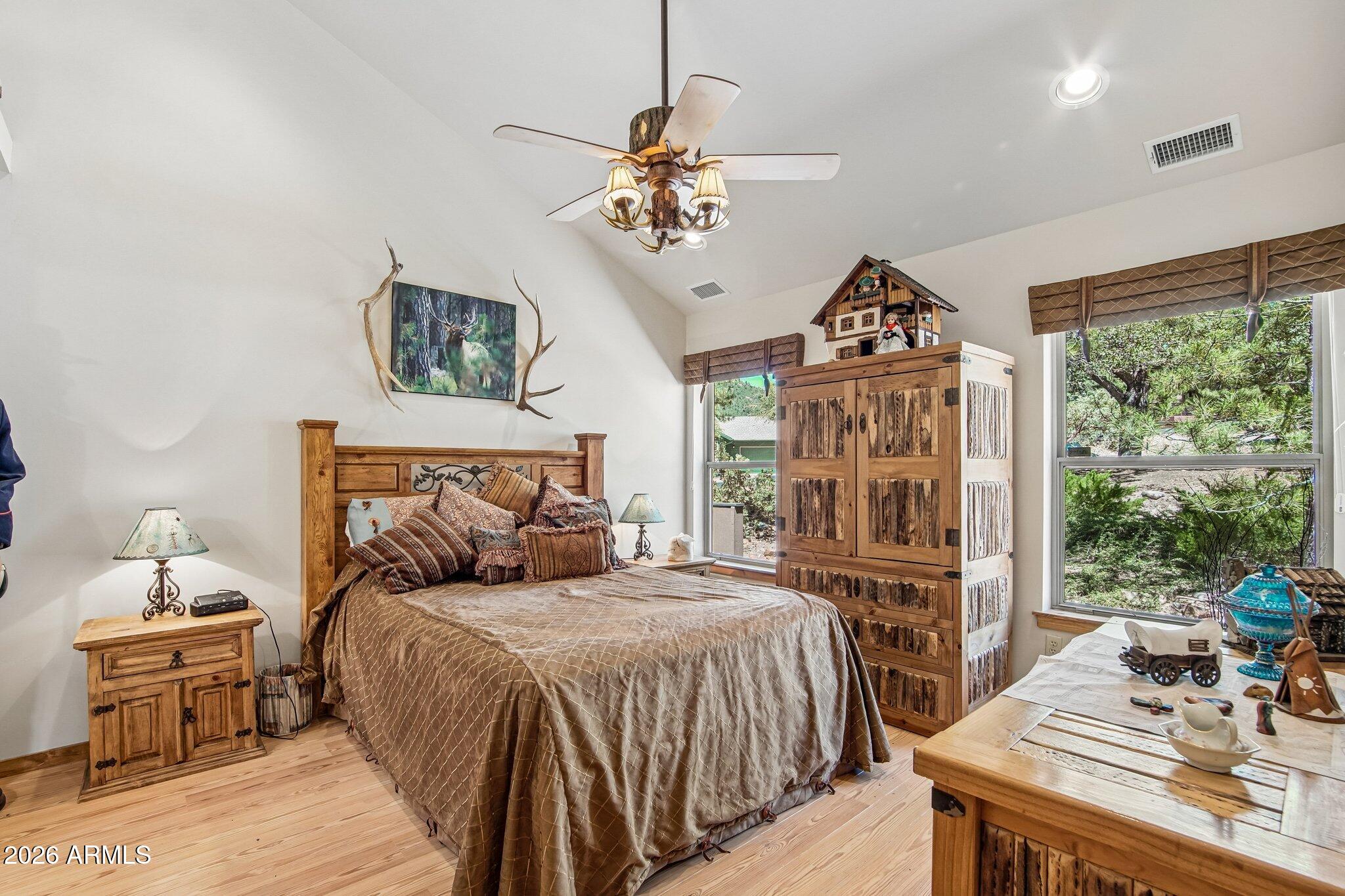 PORTAL PINE CREEK CANYON 4 - Residential