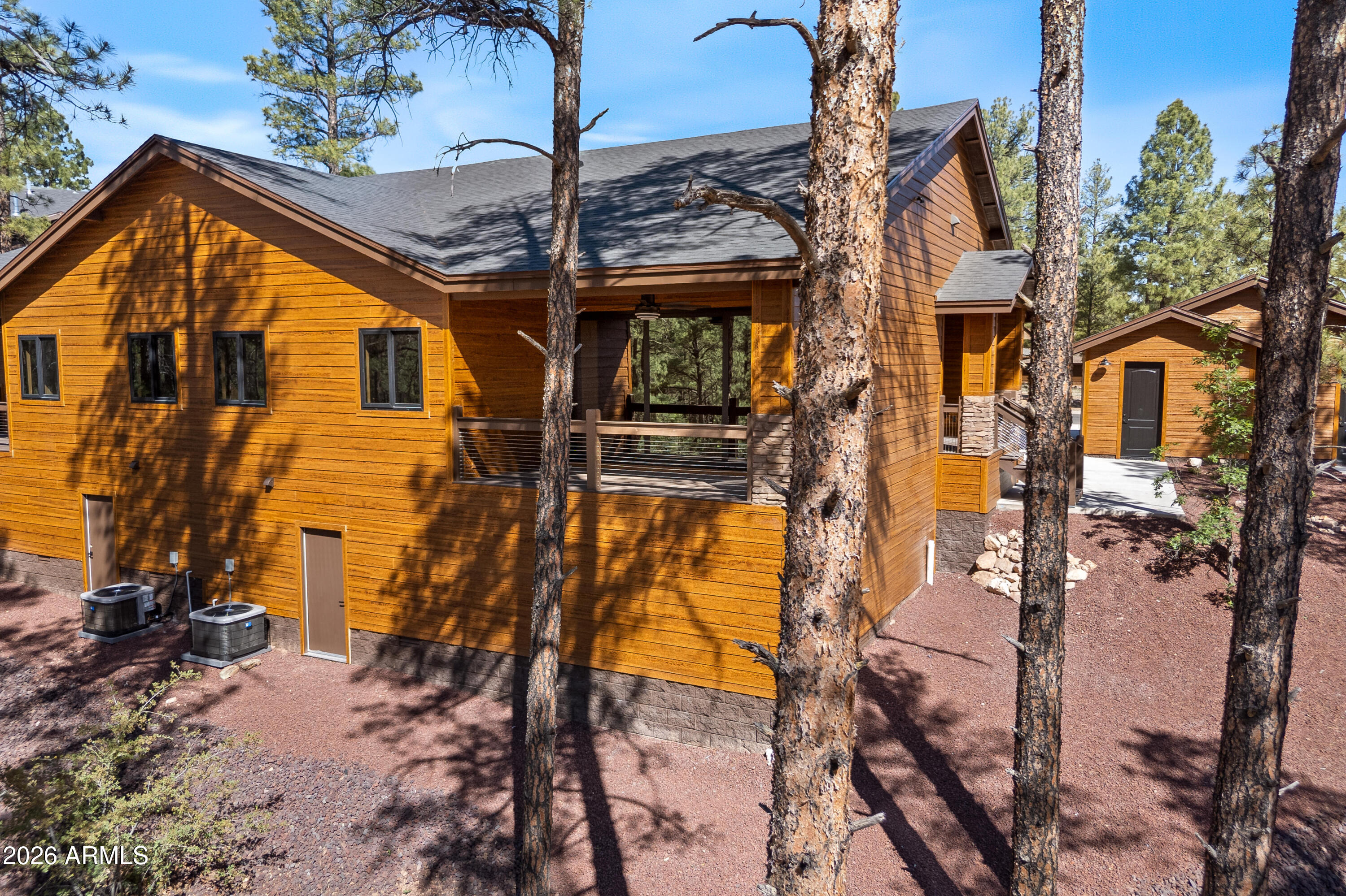 THE RETREAT VILLAS AT BISON CROSSING - Residential