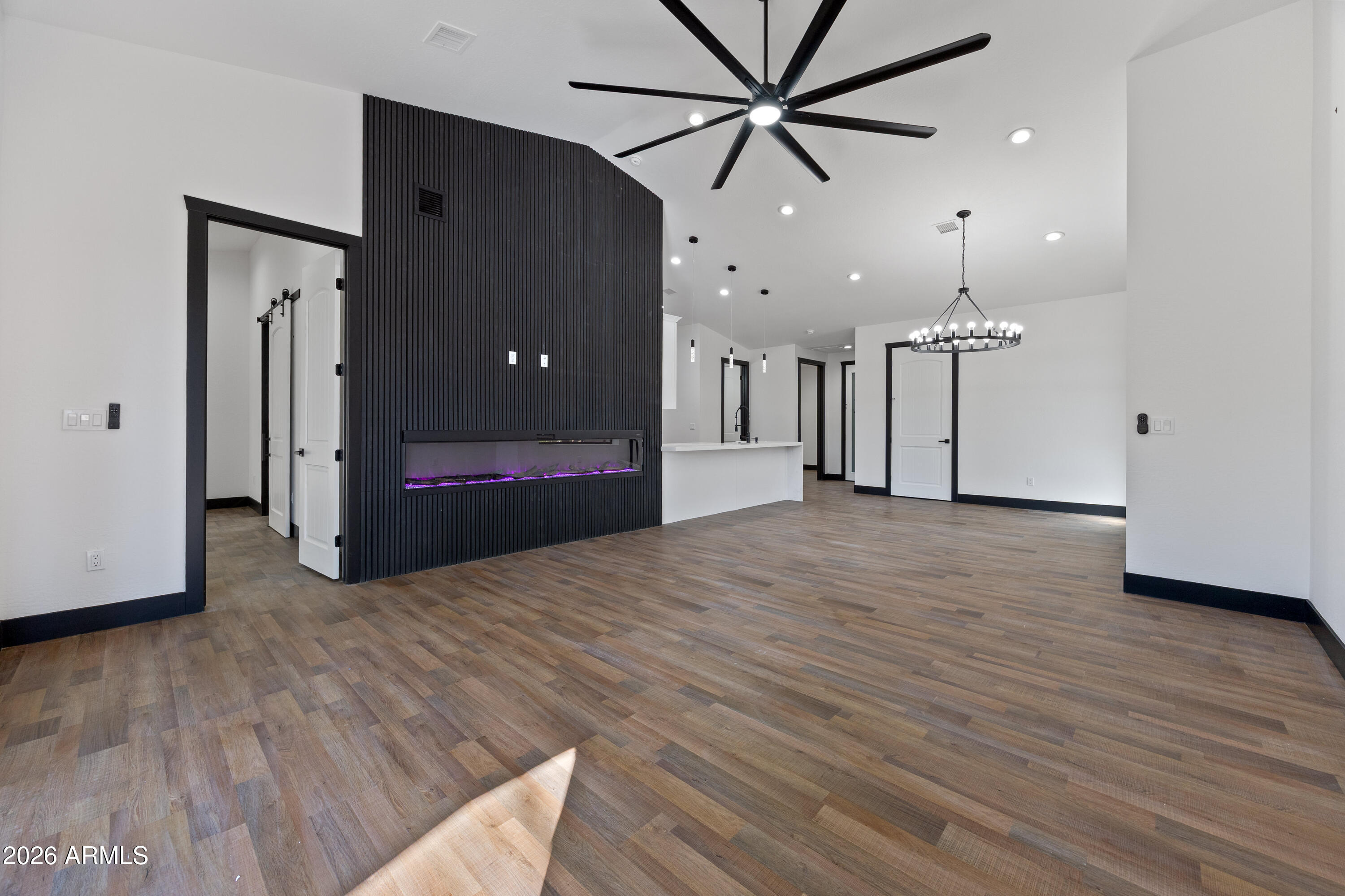 THE RETREAT VILLAS AT BISON CROSSING - Residential