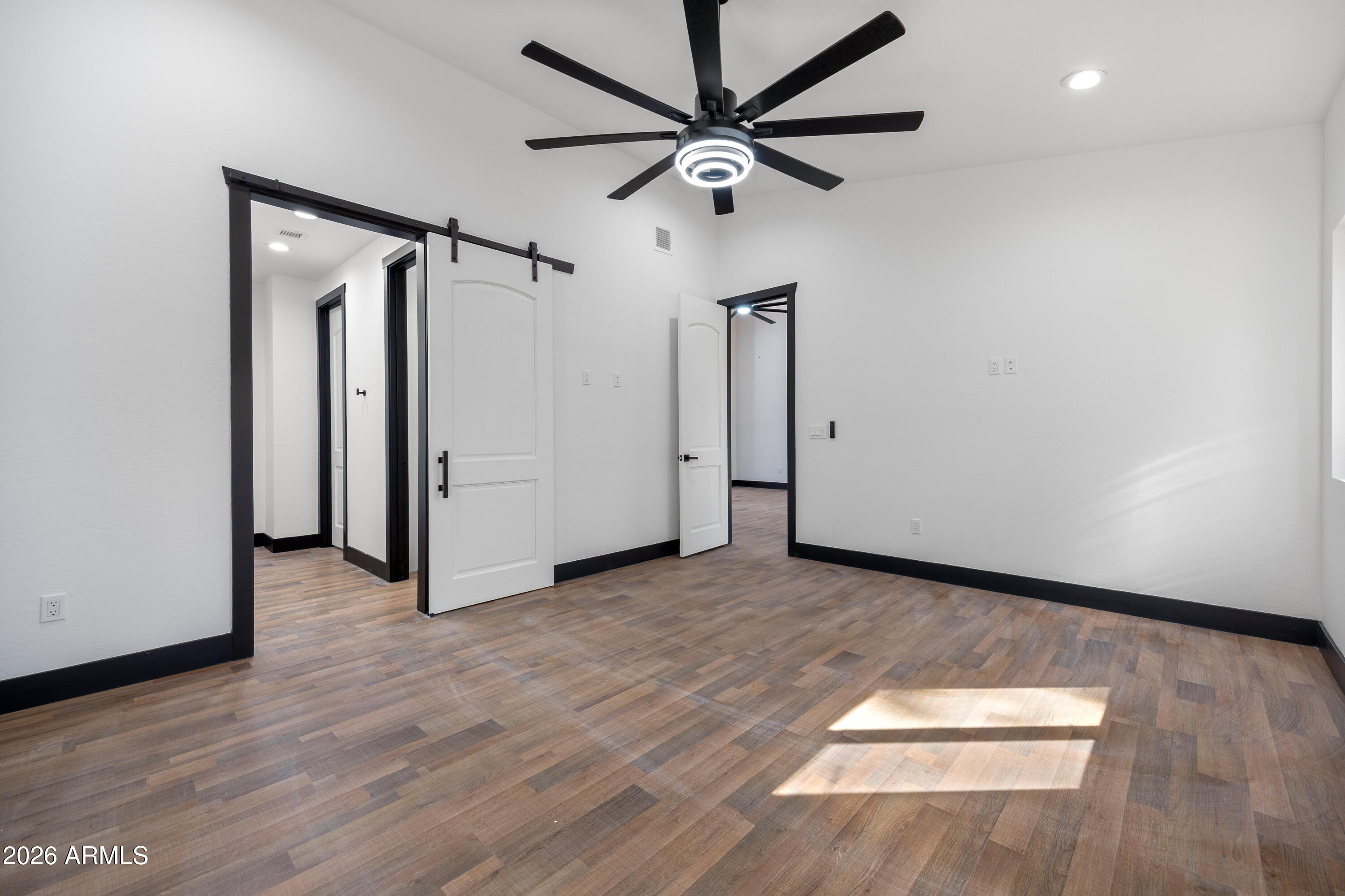 THE RETREAT VILLAS AT BISON CROSSING - Residential