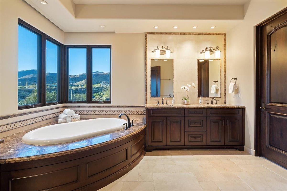 Desert Mountain - Residential