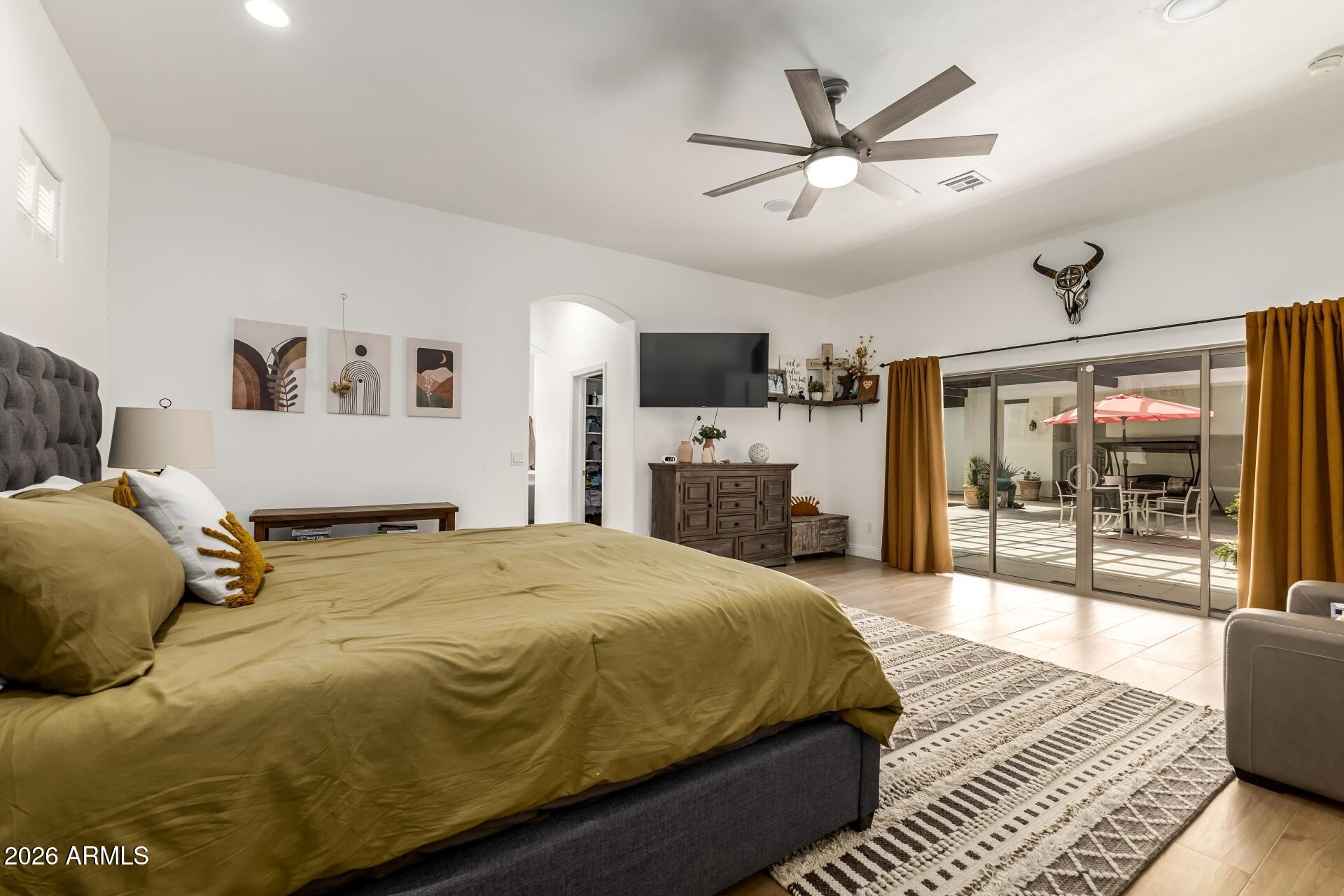 Custom Home at South Mountain Foothills. - Residential