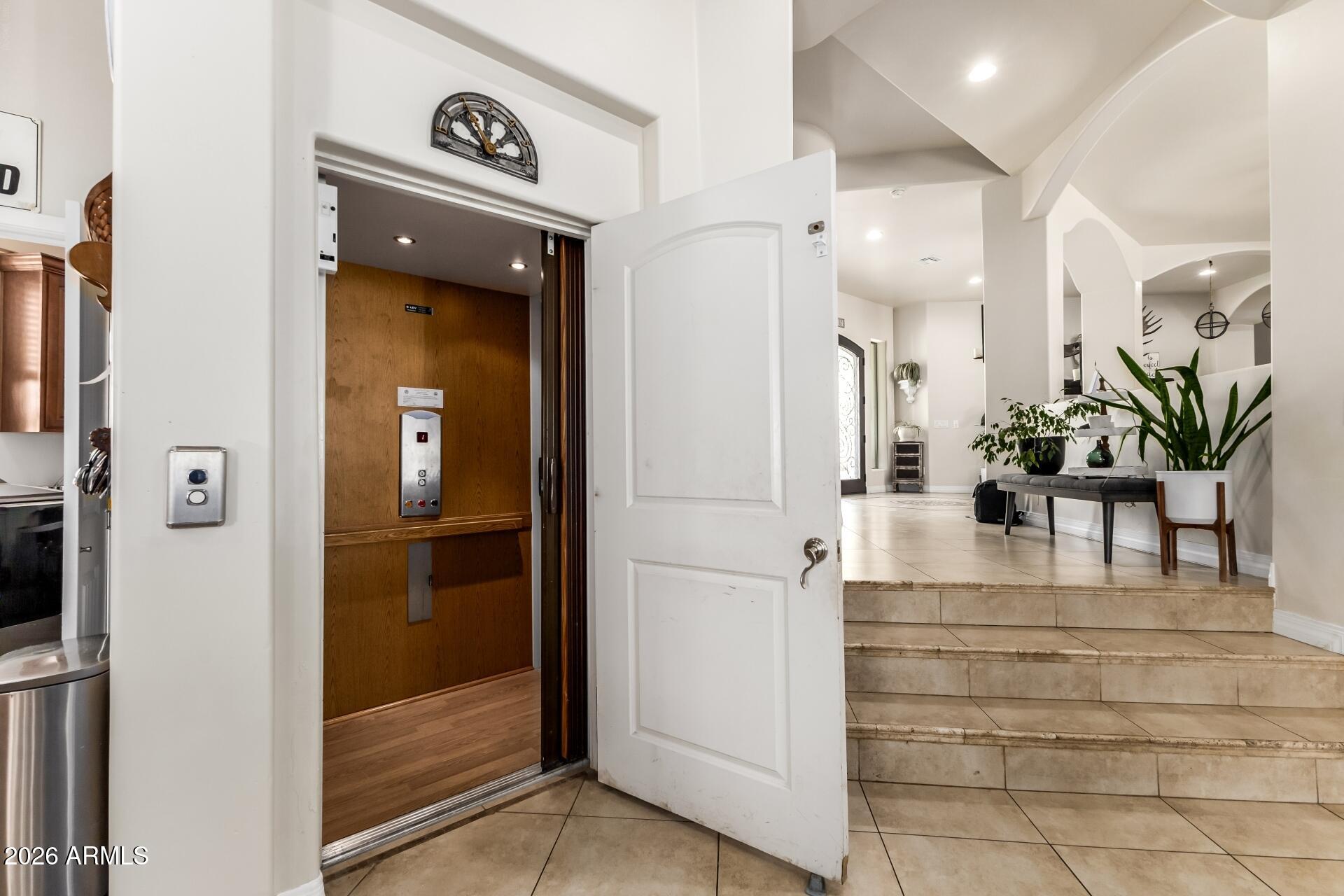 Custom Home at South Mountain Foothills. - Residential