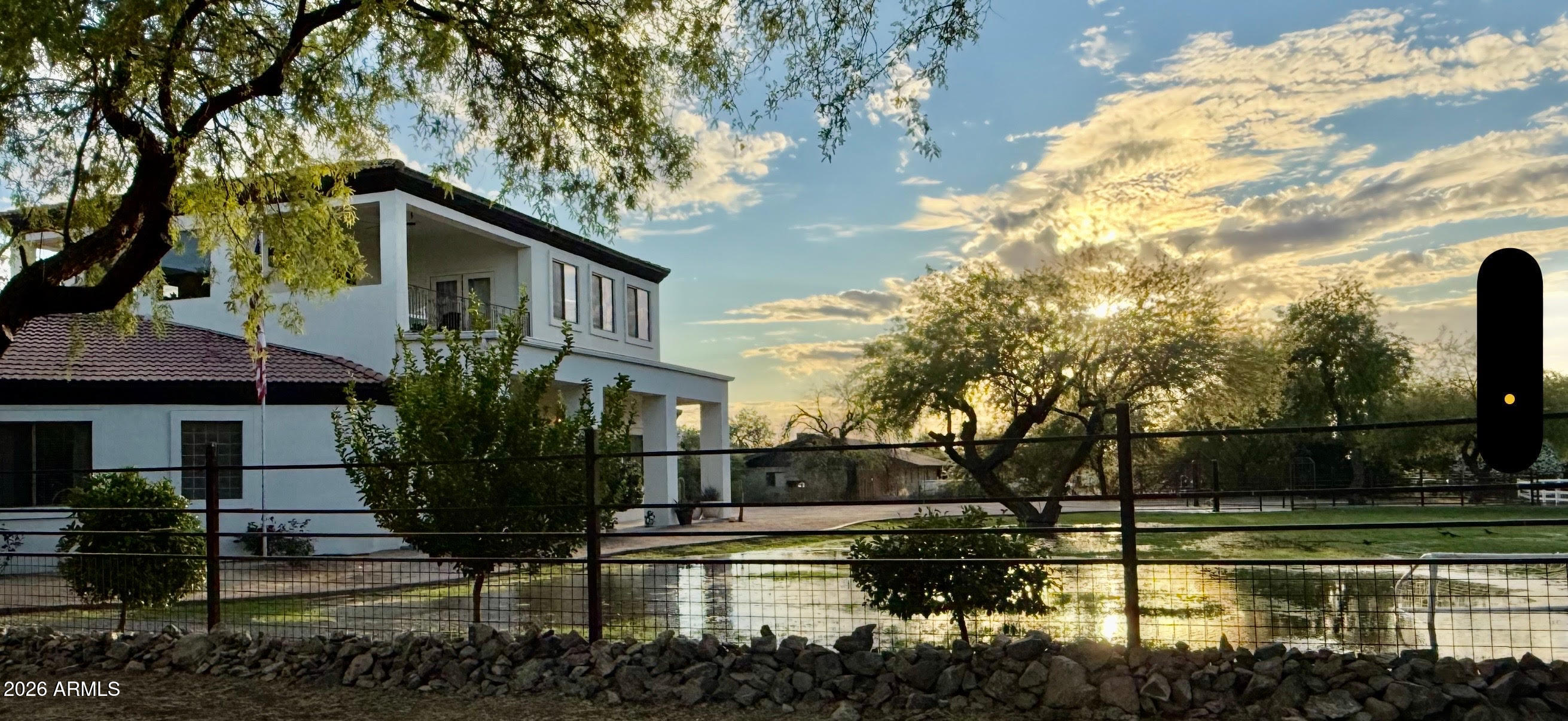 Custom Home at South Mountain Foothills. - Residential