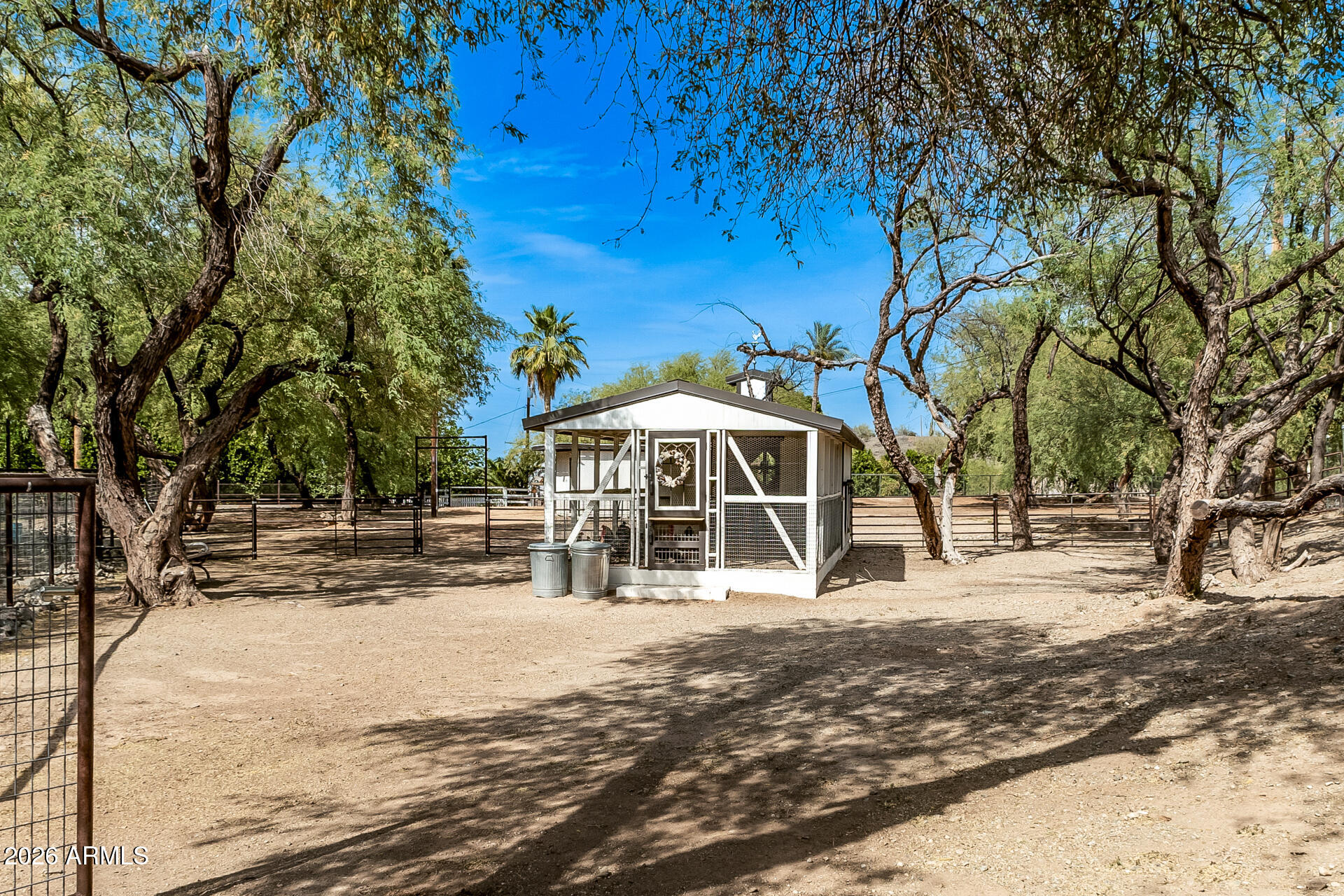 Custom Home at South Mountain Foothills. - Residential