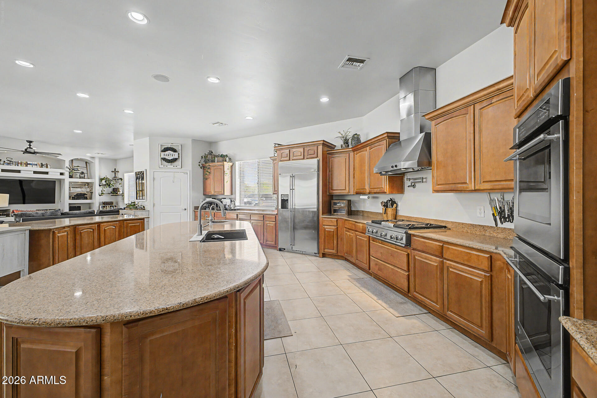 Custom Home at South Mountain Foothills. - Residential