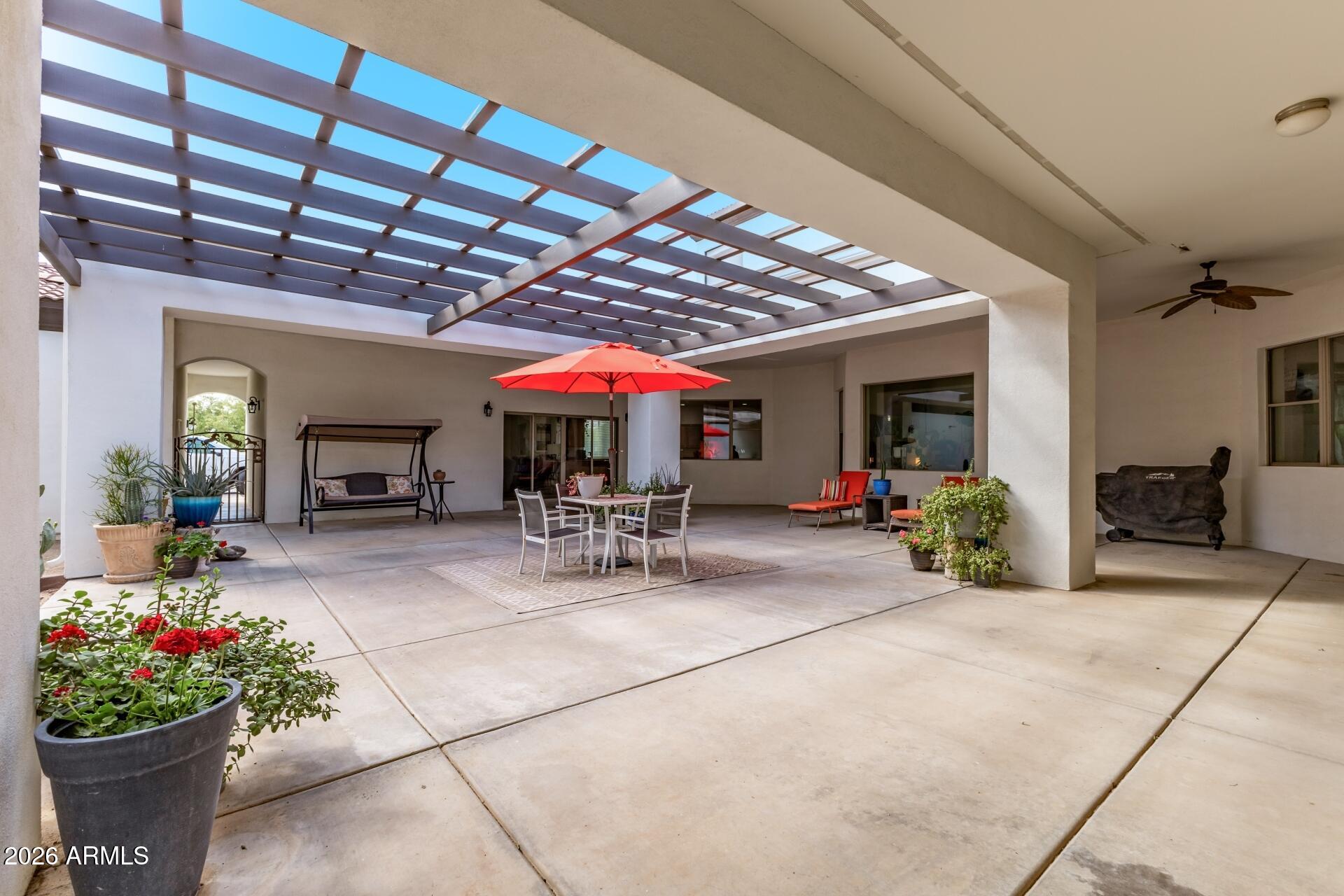 Custom Home at South Mountain Foothills. - Residential