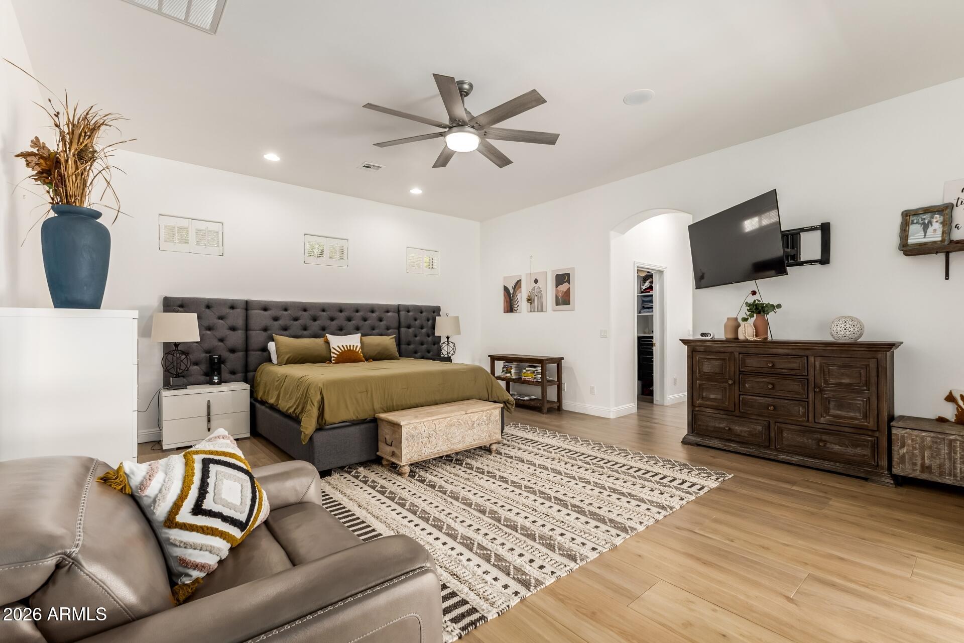 Custom Home at South Mountain Foothills. - Residential