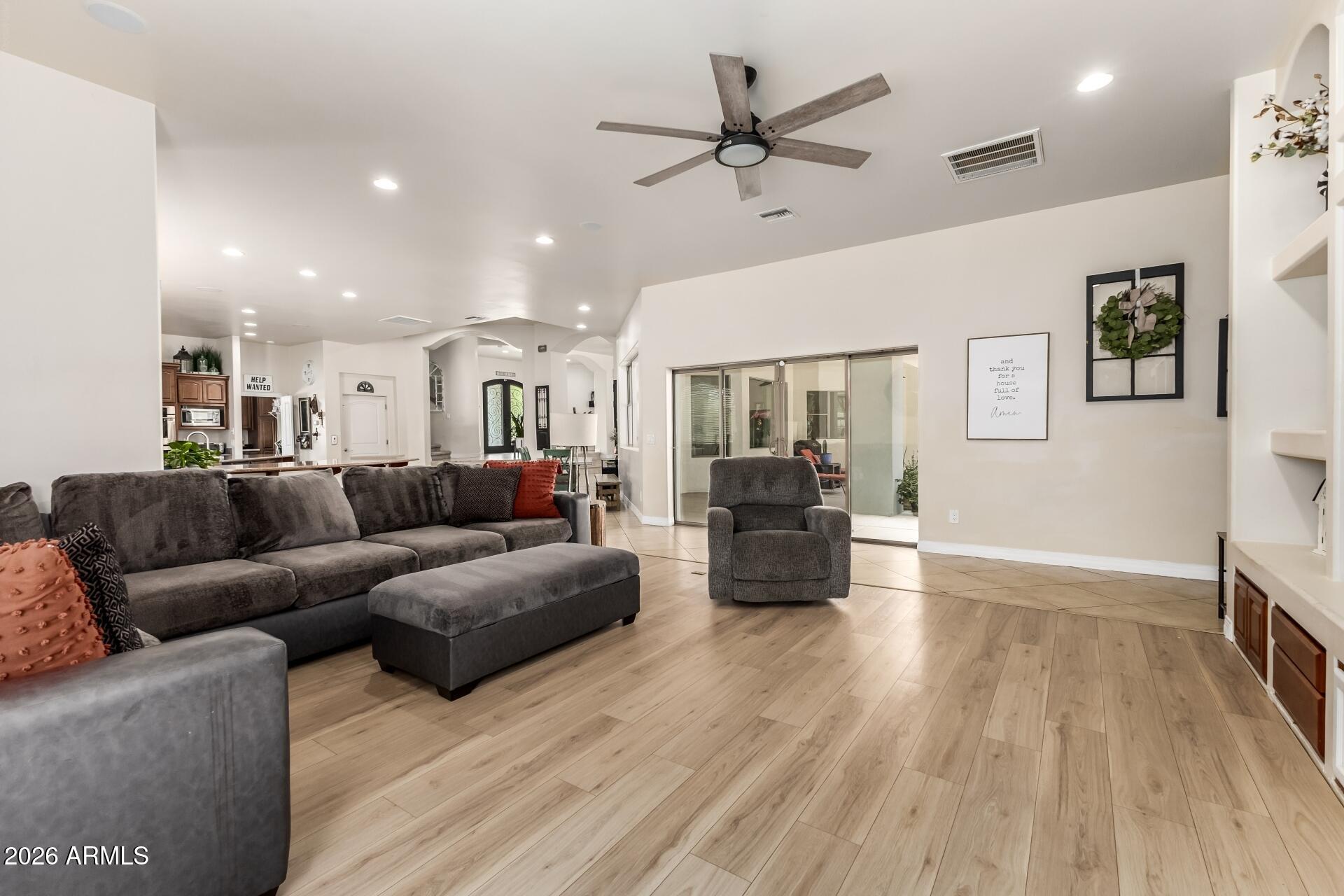 Custom Home at South Mountain Foothills. - Residential