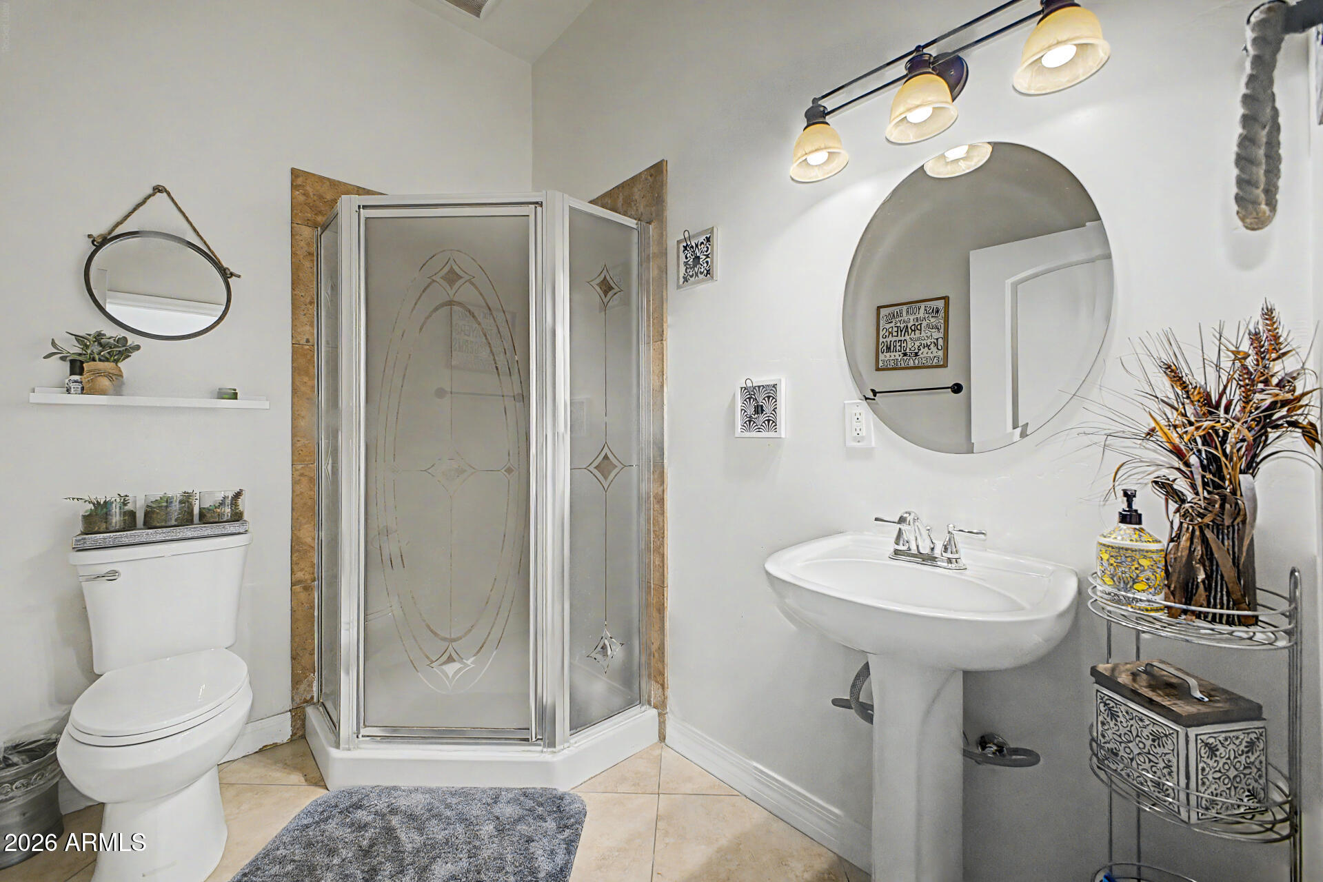 Custom Home at South Mountain Foothills. - Residential