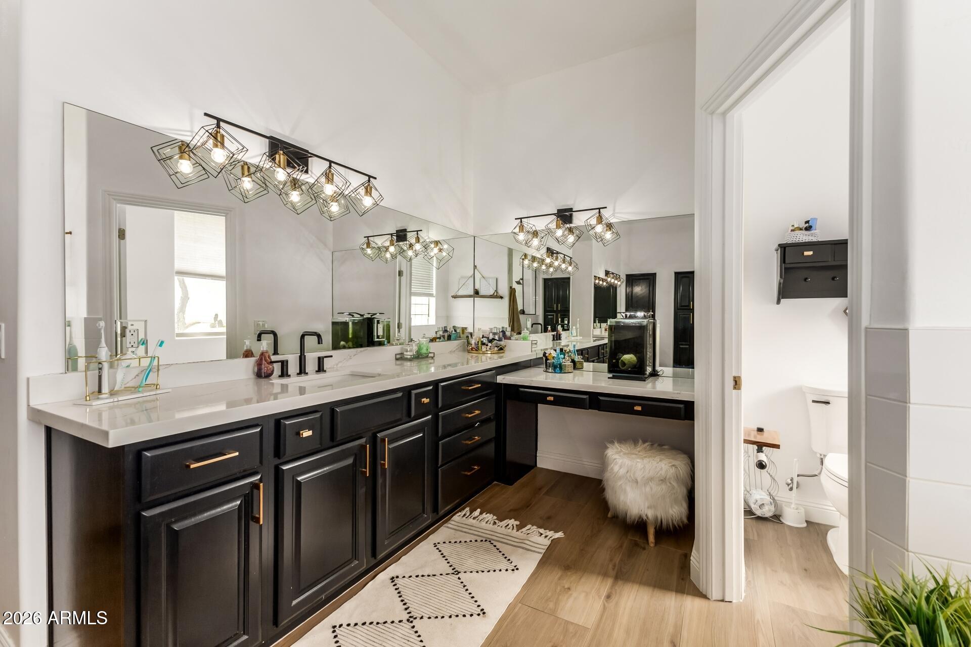 Custom Home at South Mountain Foothills. - Residential