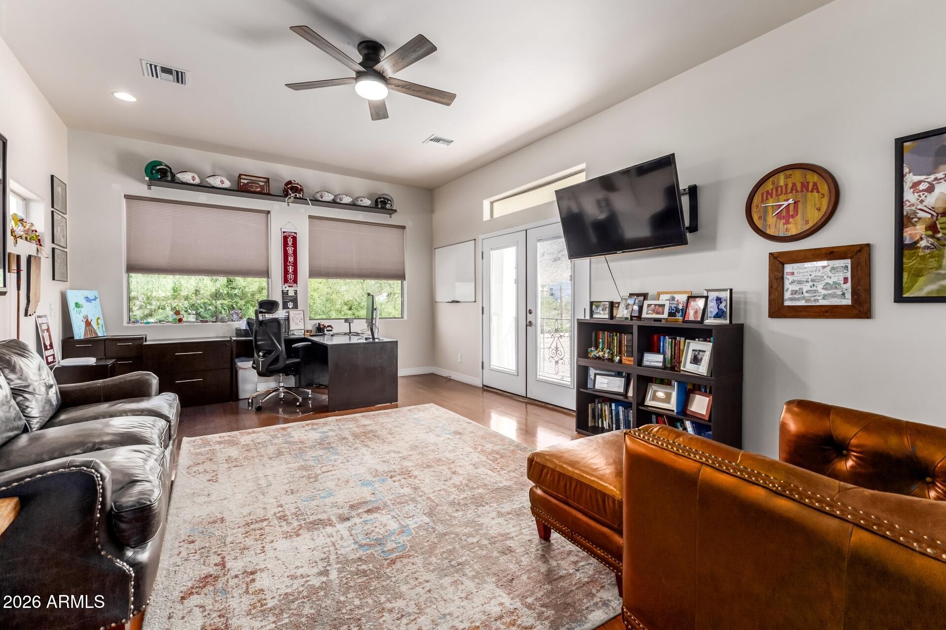 Custom Home at South Mountain Foothills. - Residential