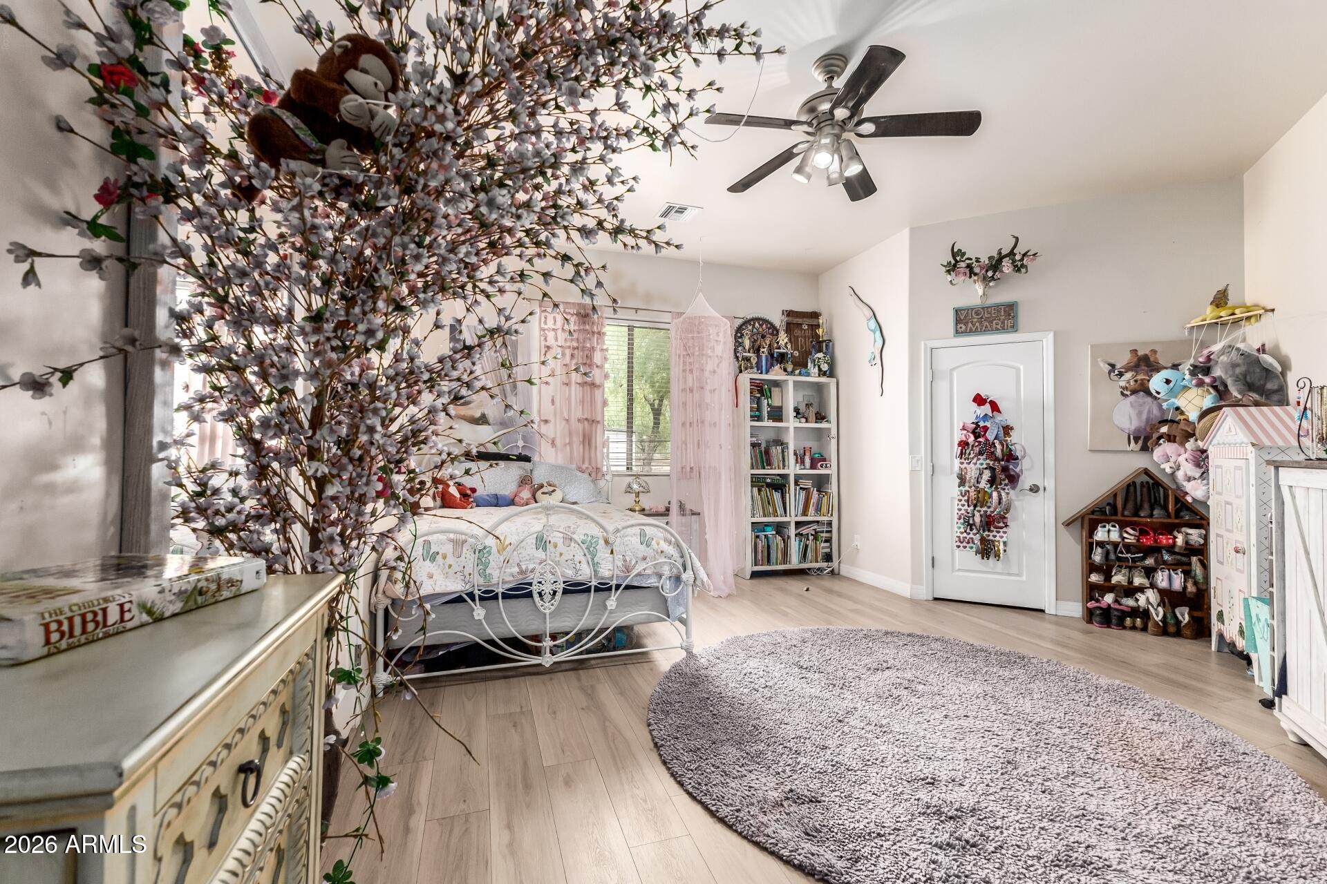 Custom Home at South Mountain Foothills. - Residential