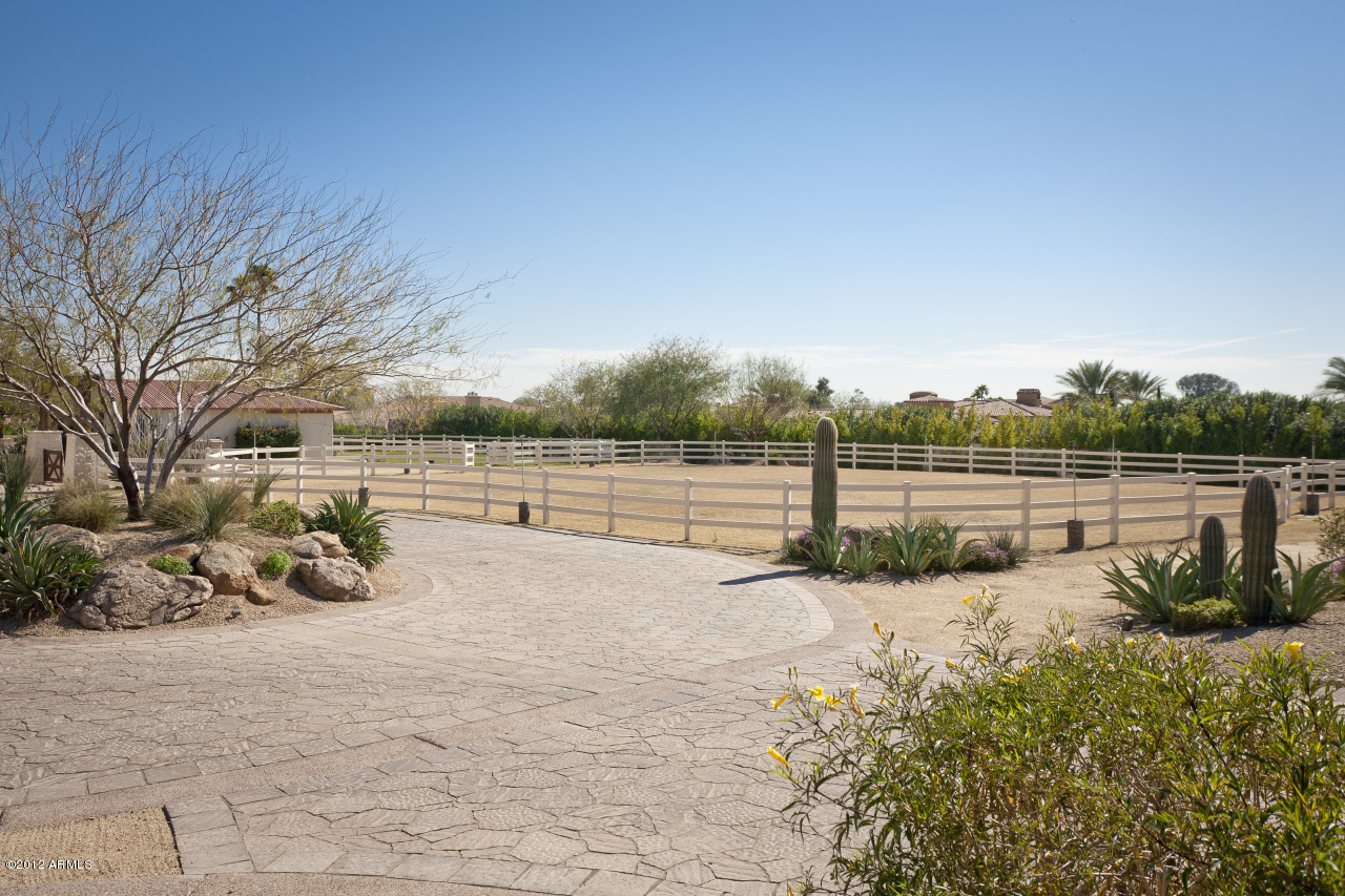 Camelback Lands - Residential