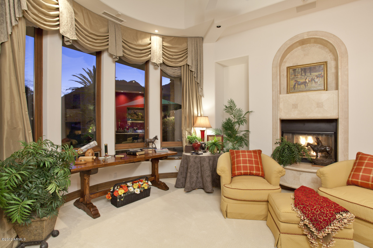 Camelback Lands - Residential