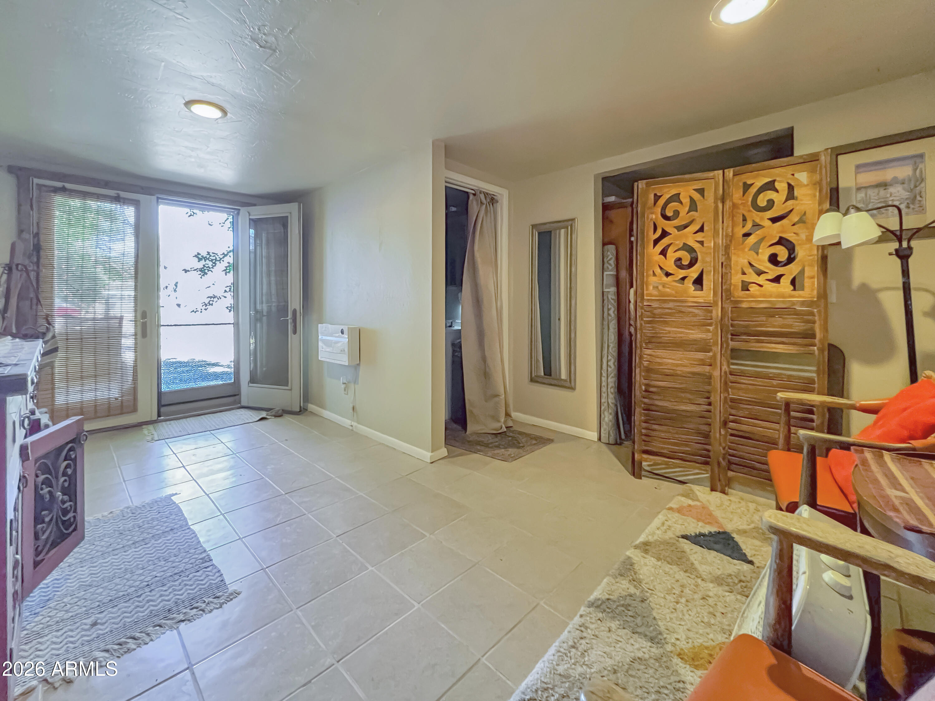 Under 5 Acres - Residential