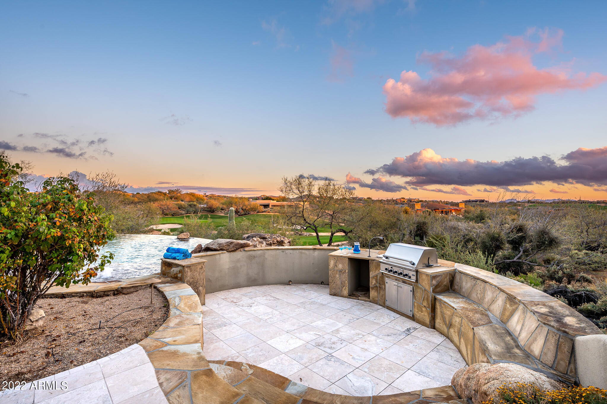 DESERT MOUNTAIN - Residential