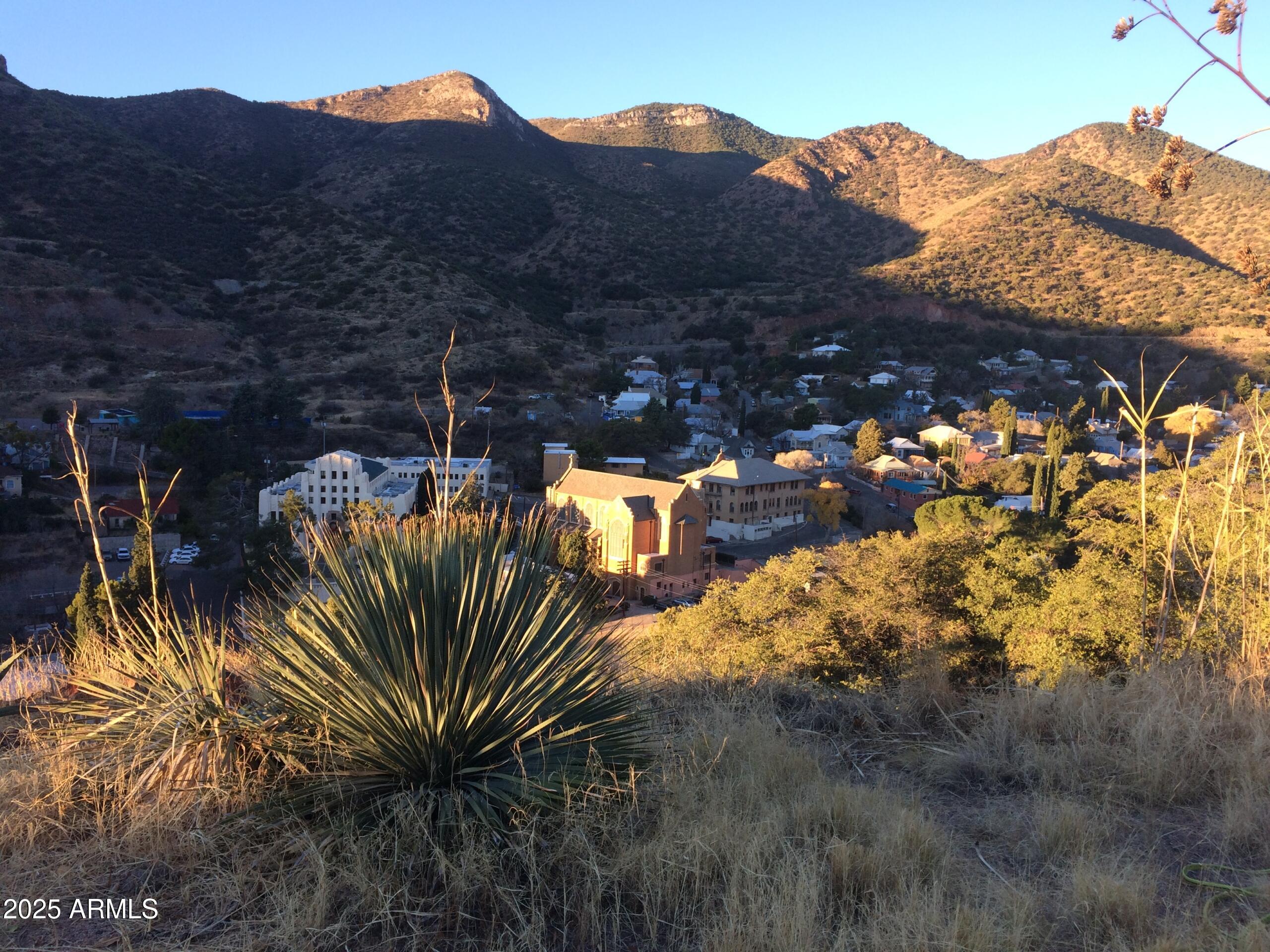 BISBEE - Land