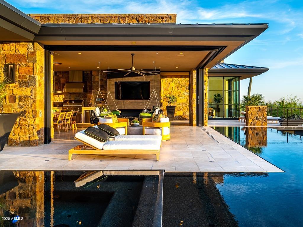 DESERT MOUNTAIN - Residential