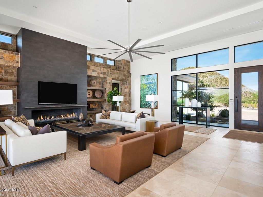 DESERT MOUNTAIN - Residential