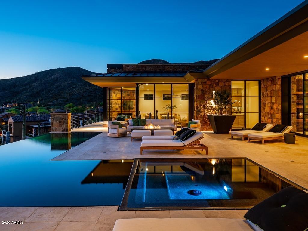 DESERT MOUNTAIN - Residential