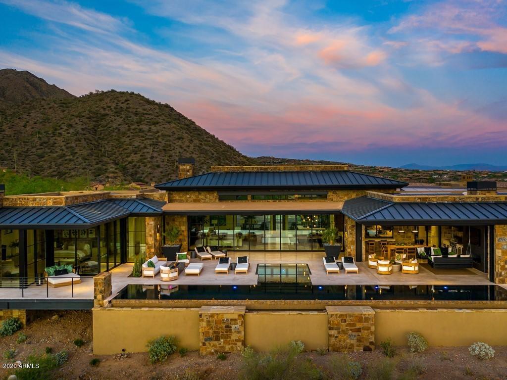 DESERT MOUNTAIN - Residential