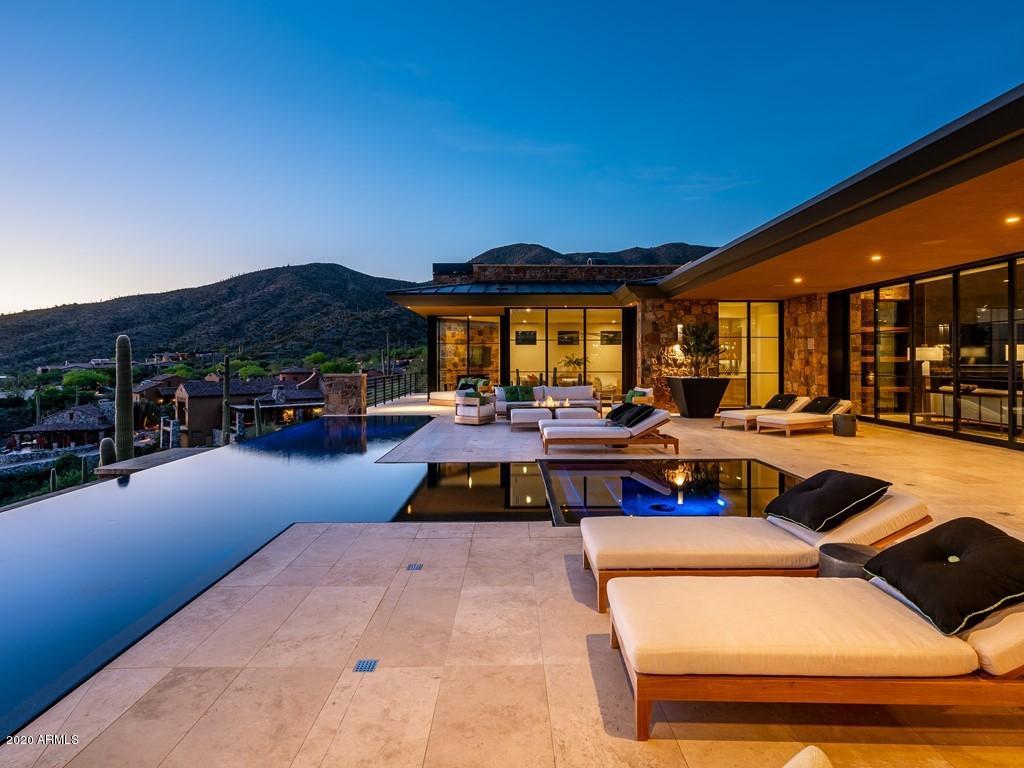DESERT MOUNTAIN - Residential