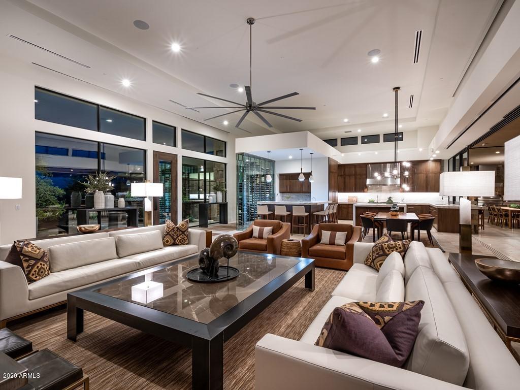 DESERT MOUNTAIN - Residential