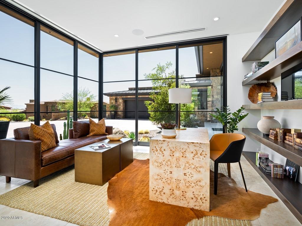 DESERT MOUNTAIN - Residential