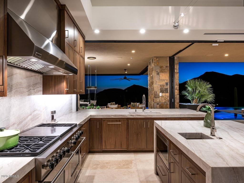 DESERT MOUNTAIN - Residential