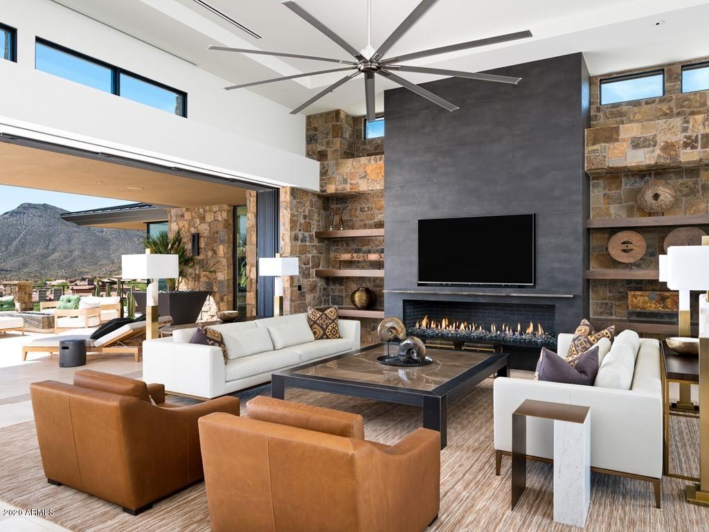 DESERT MOUNTAIN - Residential