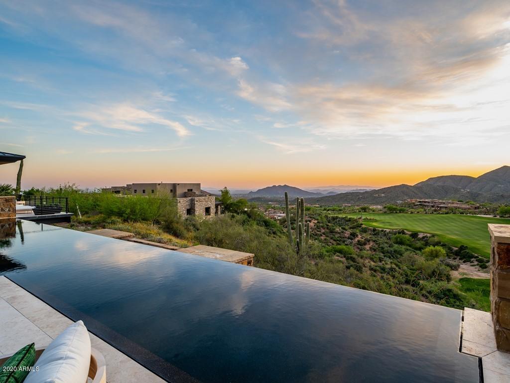 DESERT MOUNTAIN - Residential