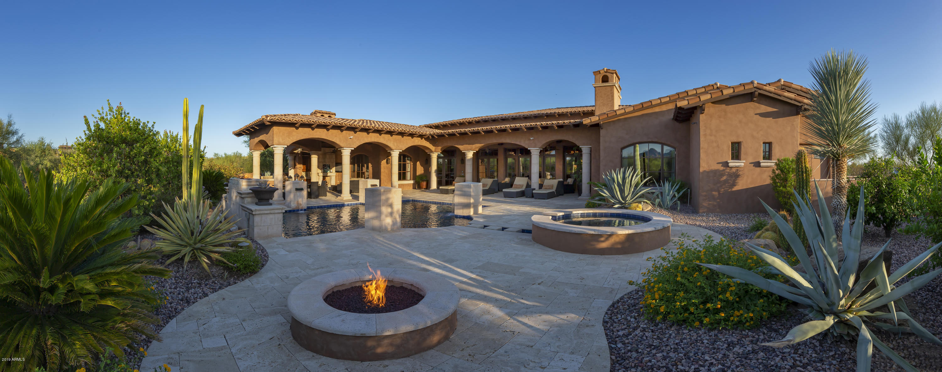 Whisper Rock - Residential