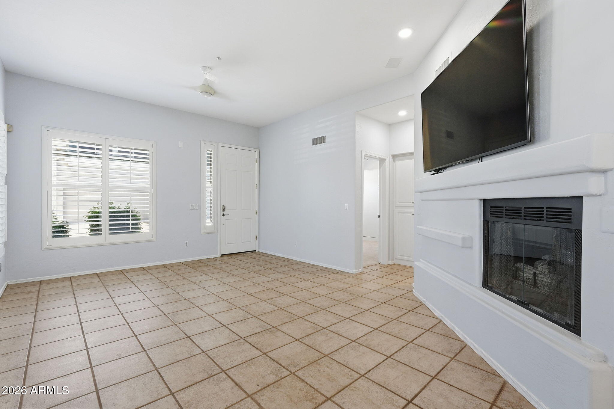 VINTAGE CONDOMINIUM - Residential