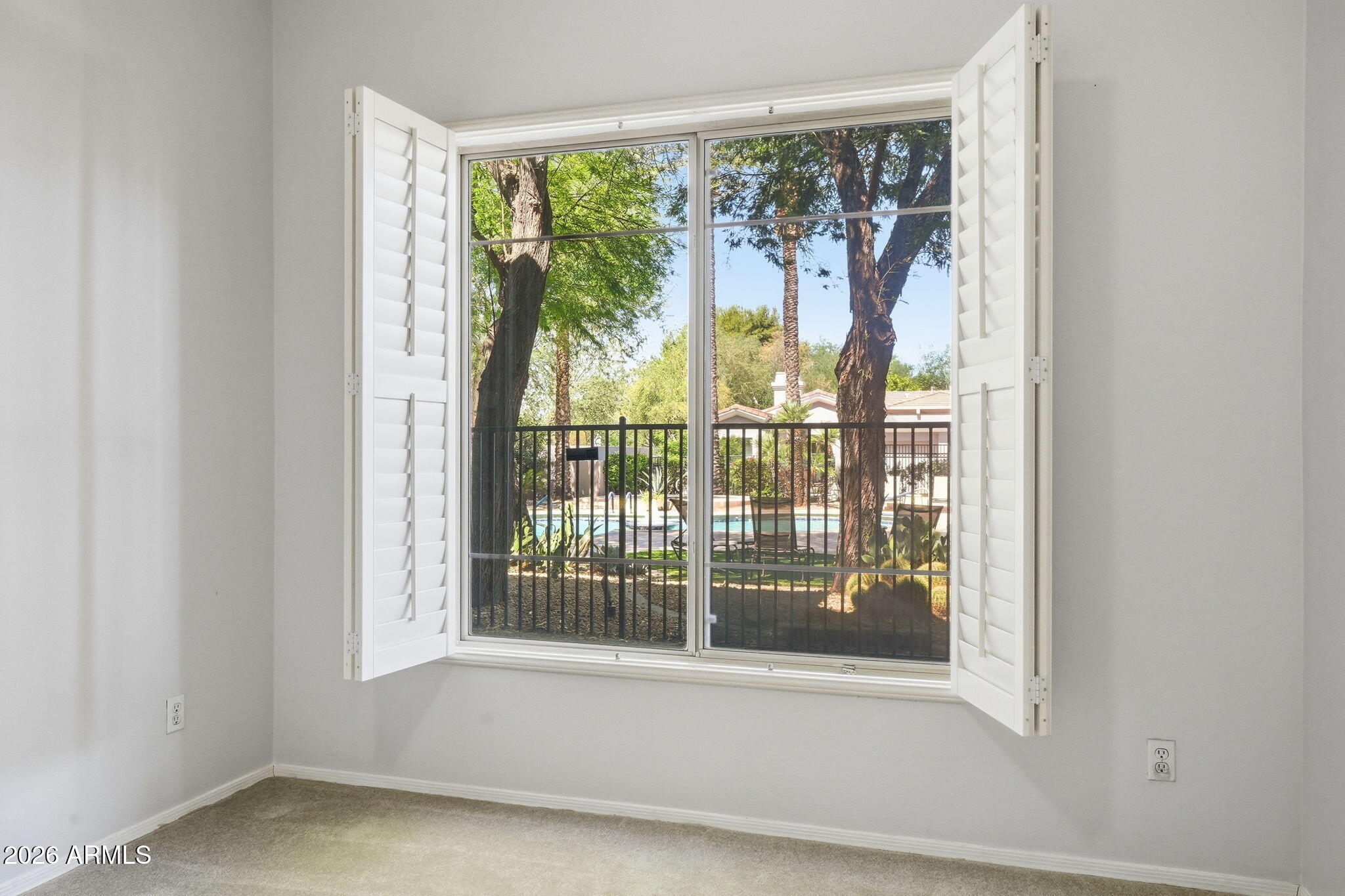 VINTAGE CONDOMINIUM - Residential