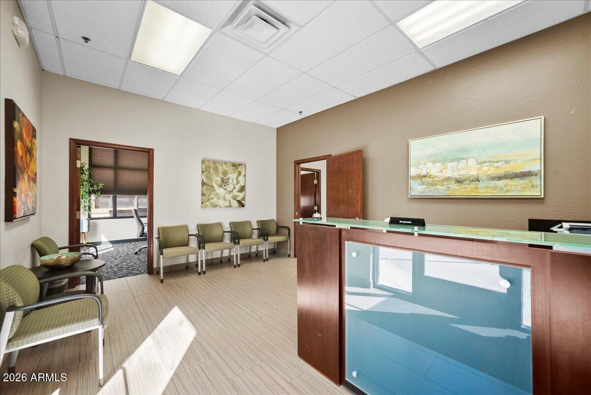 GILBERT PROFESSIONAL PARK - Commercial Sale