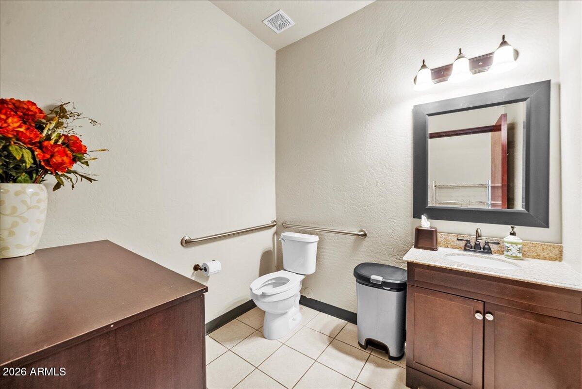 GILBERT PROFESSIONAL PARK - Commercial Sale