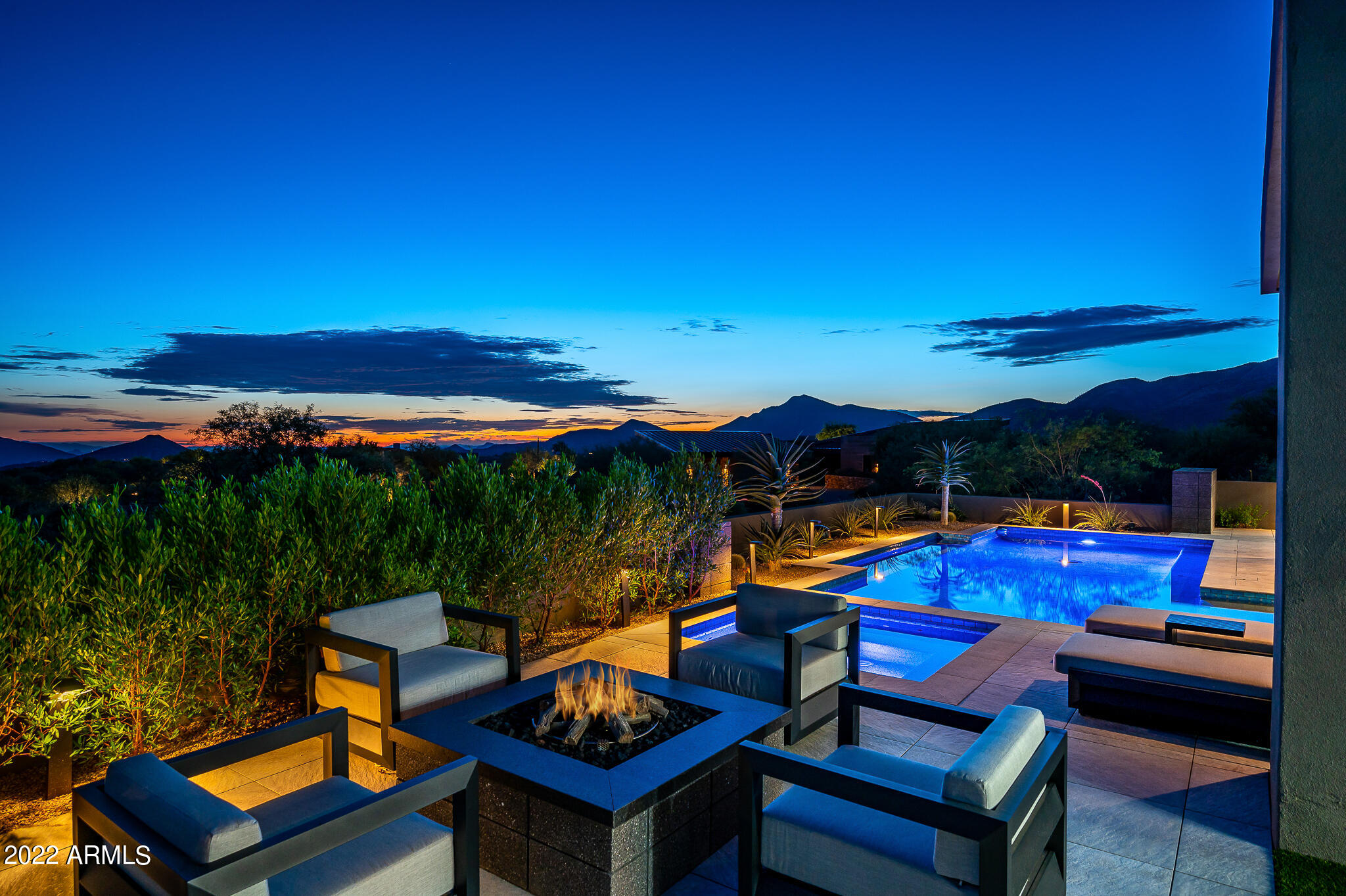 DESERT MOUNTAIN - Residential