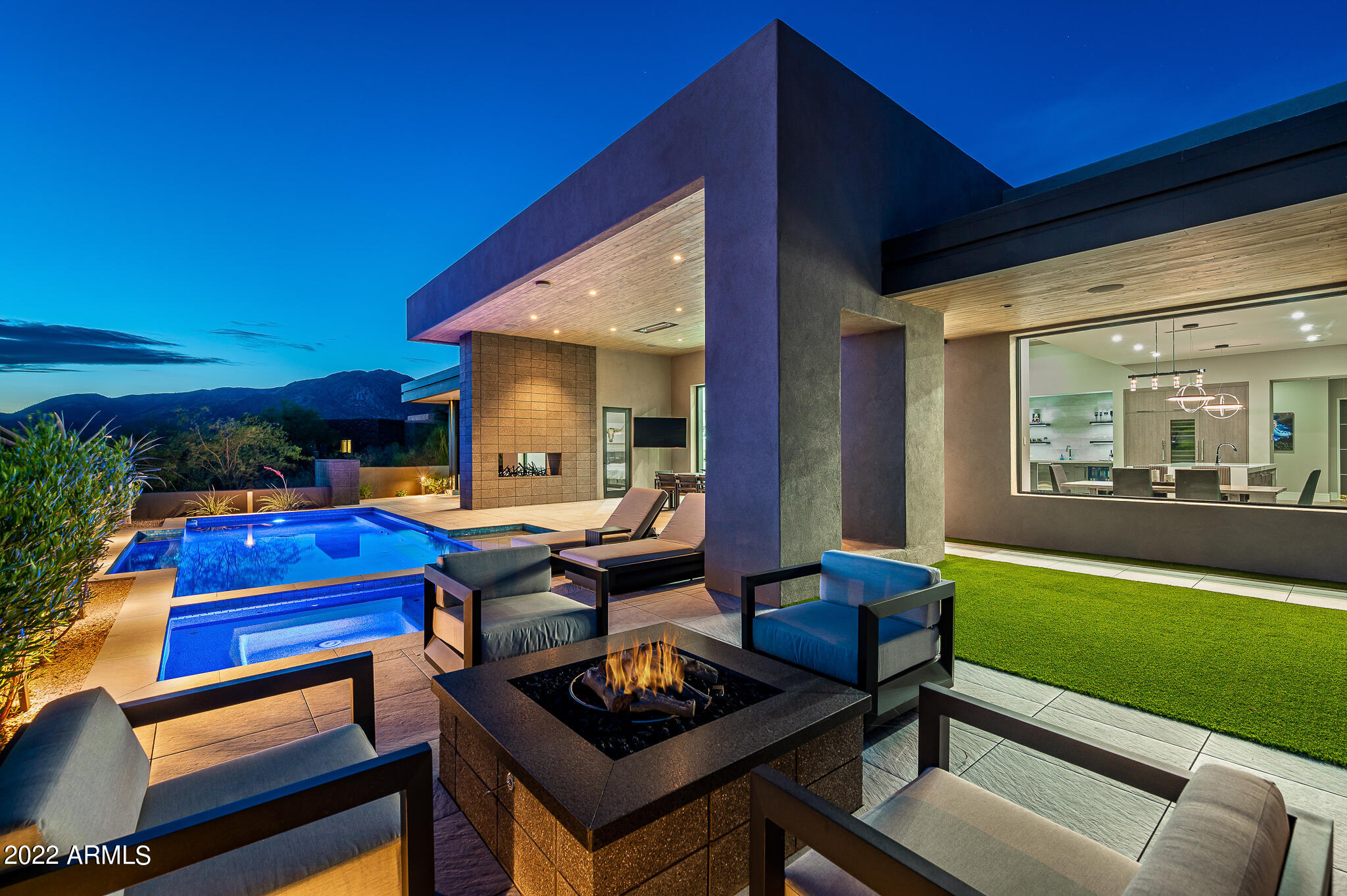 DESERT MOUNTAIN - Residential