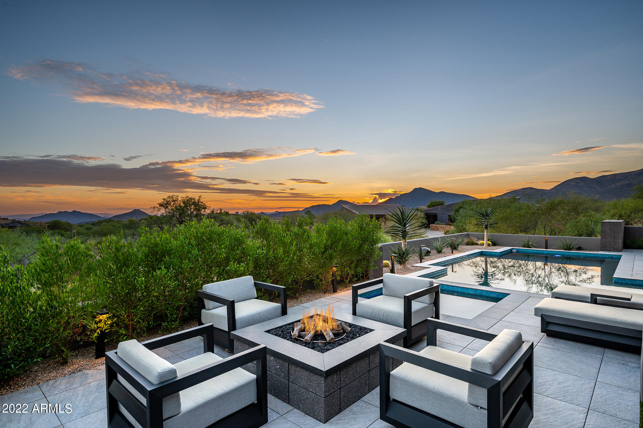 DESERT MOUNTAIN - Residential