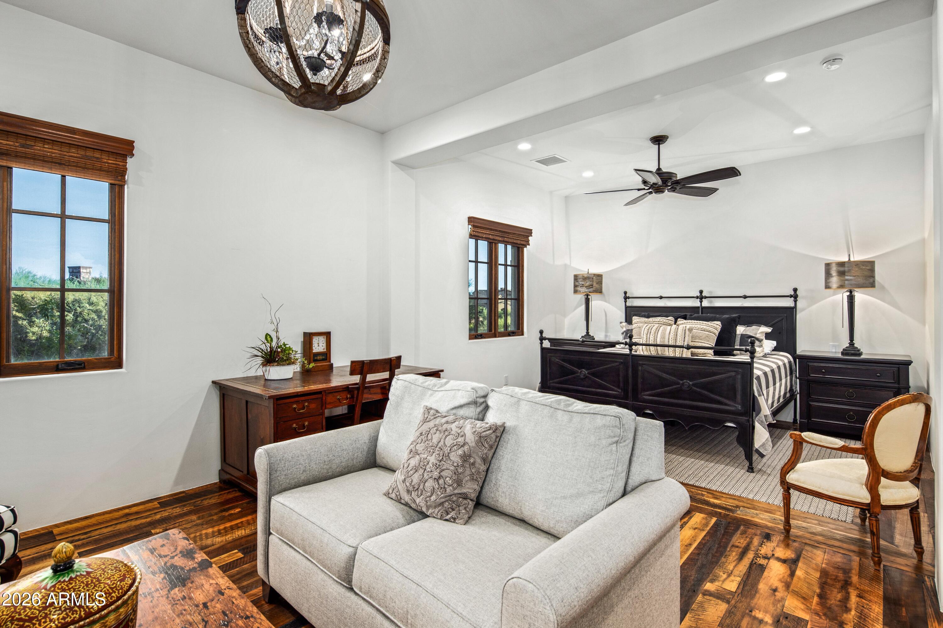 MIRABEL CLUB - Residential