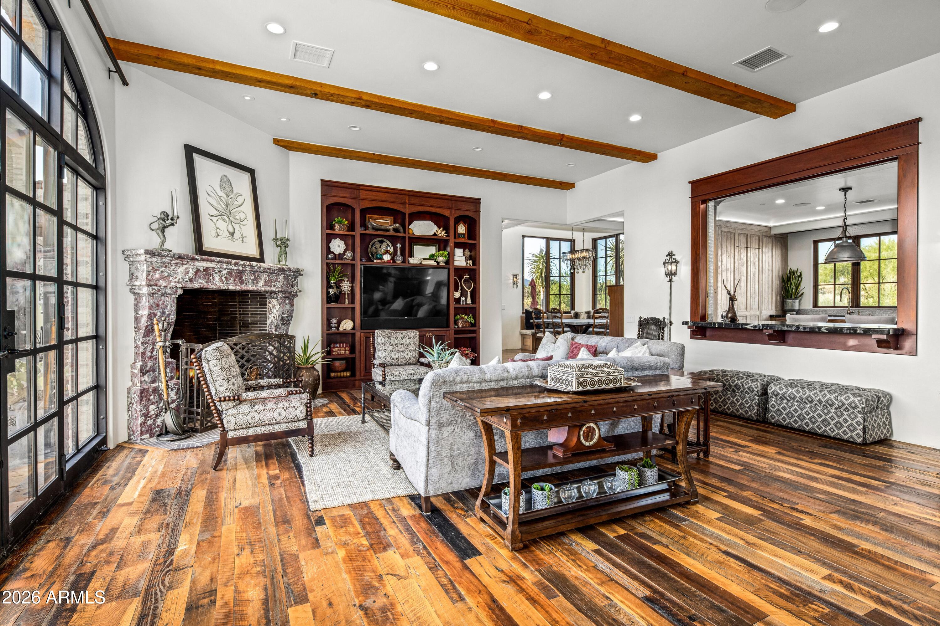 MIRABEL CLUB - Residential