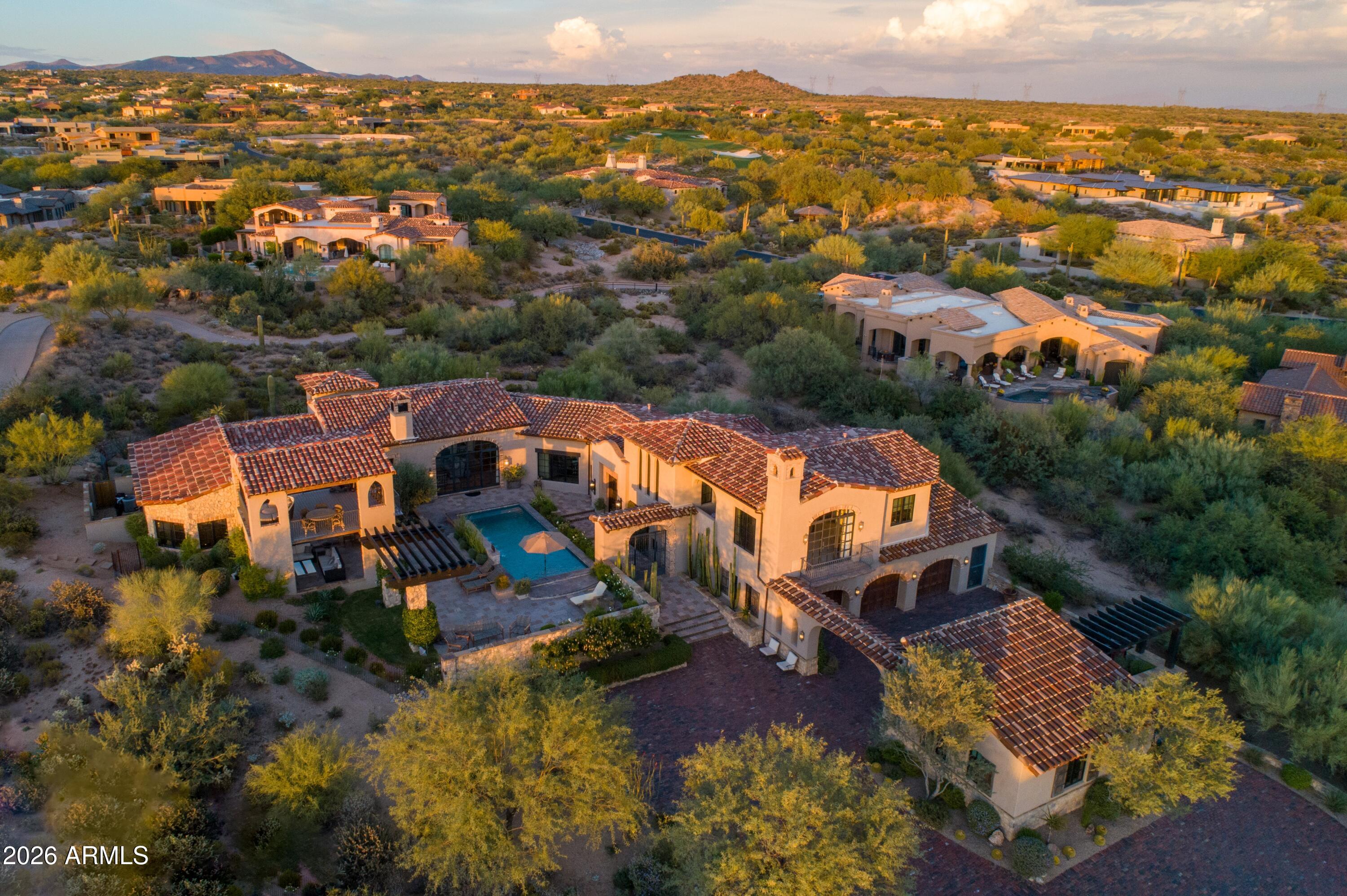 MIRABEL CLUB - Residential