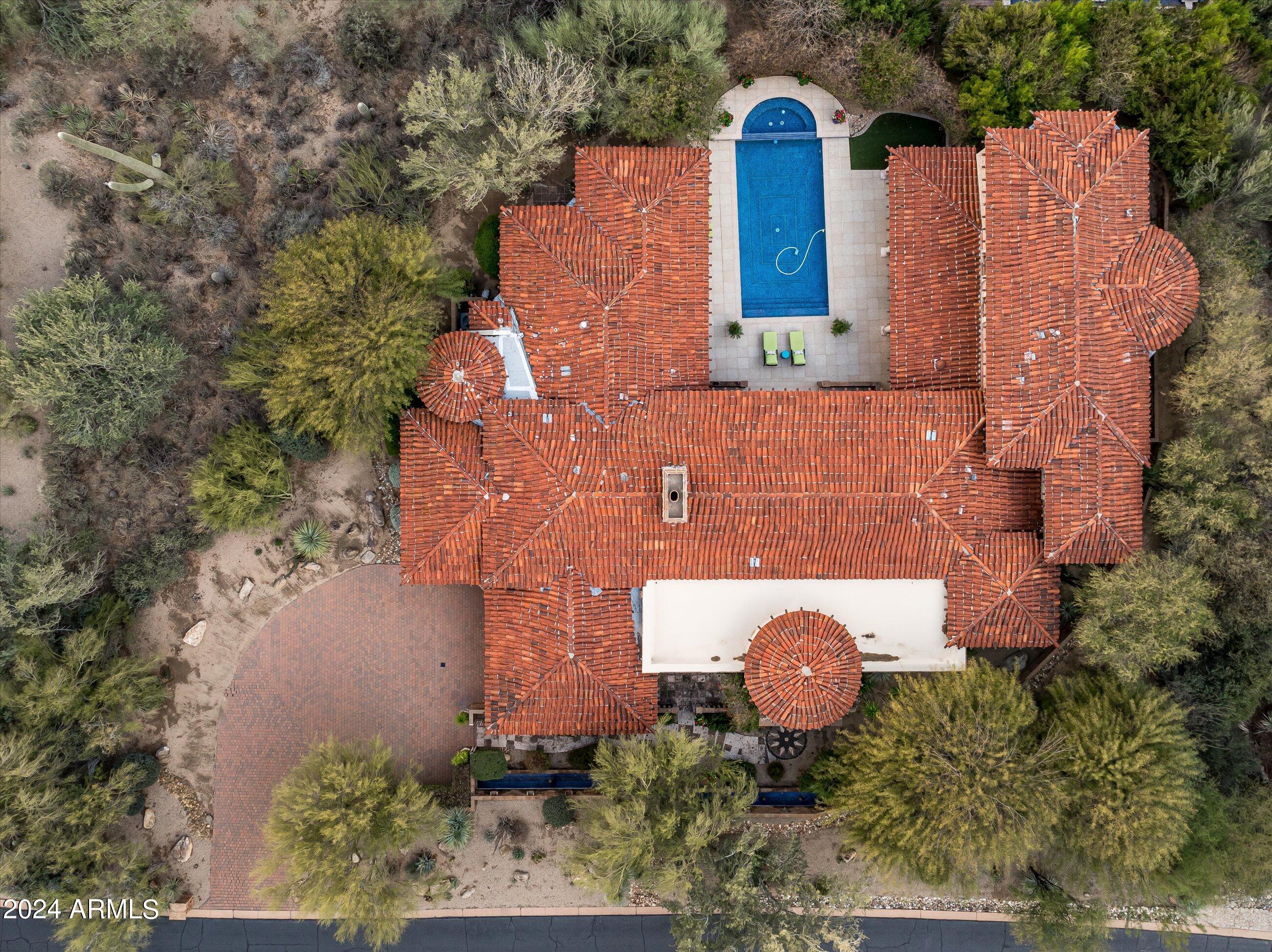 ESTANCIA - Residential