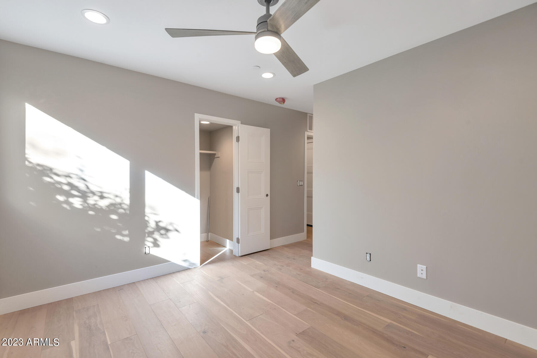 LUXE ON 40TH - Residential Income