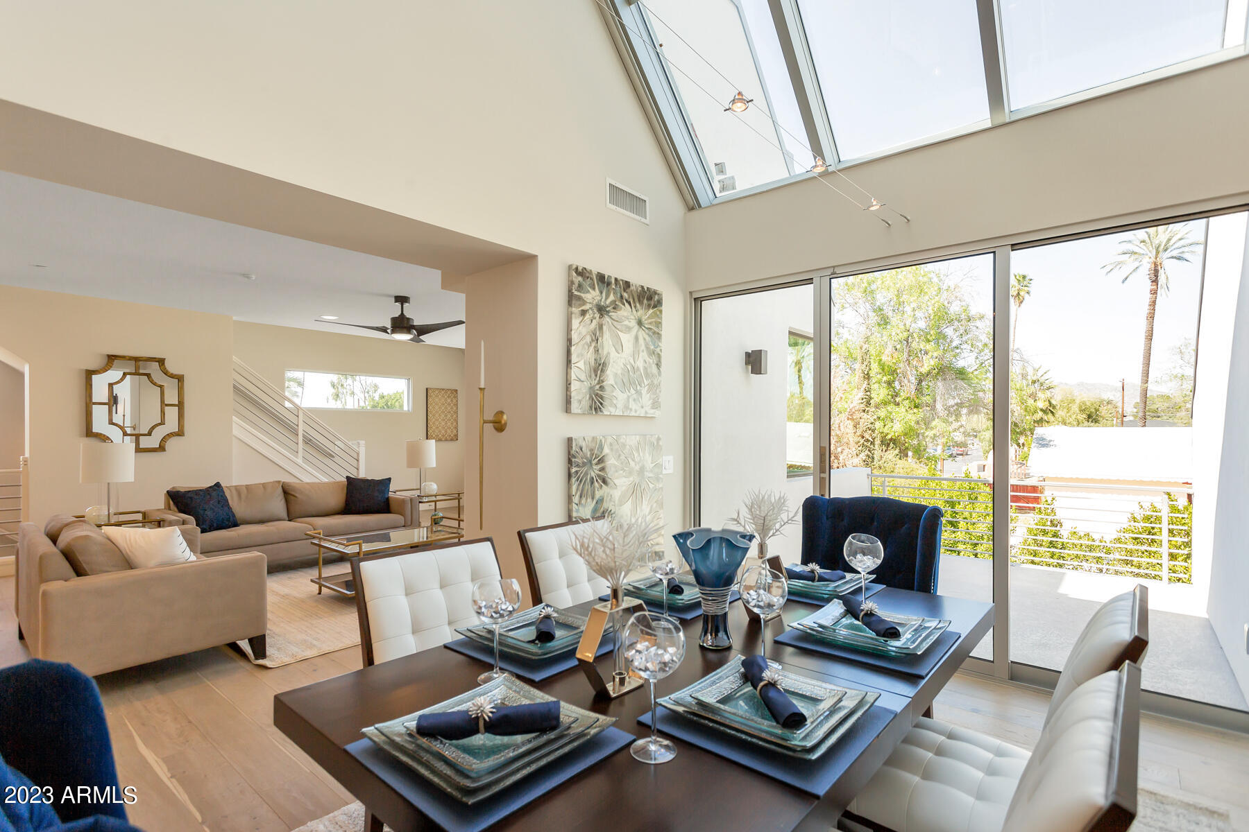 LUXE ON 40TH - Residential Income
