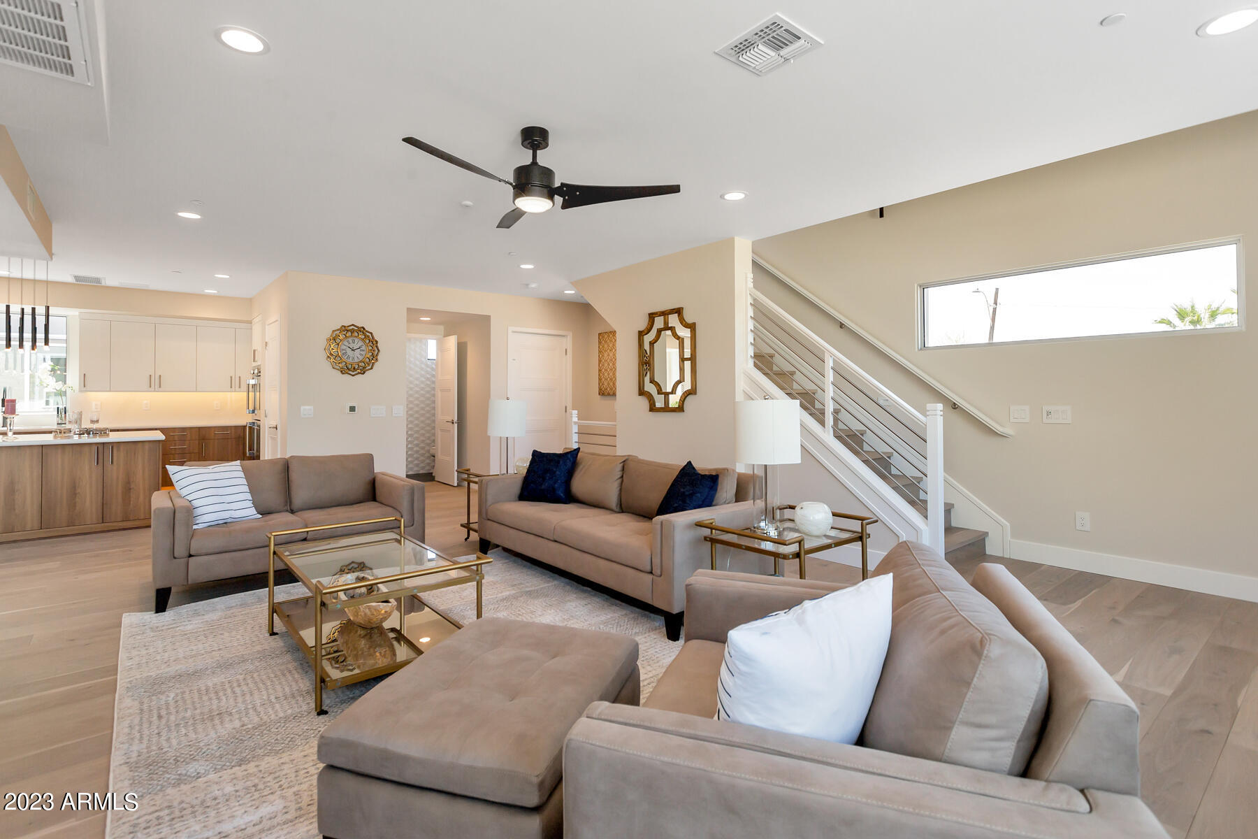 LUXE ON 40TH - Residential Income